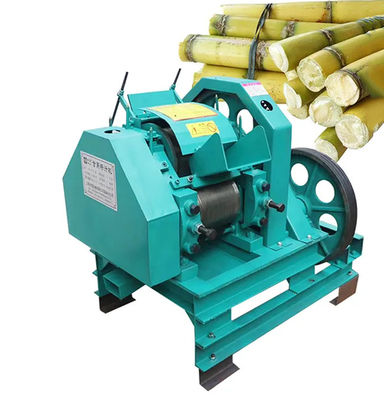 1000kg/H μικρή Squeezer καλάμων ζάχαρης κάθετη μηχανή θραυστήρων χυμού ζαχαροκάλαμων
