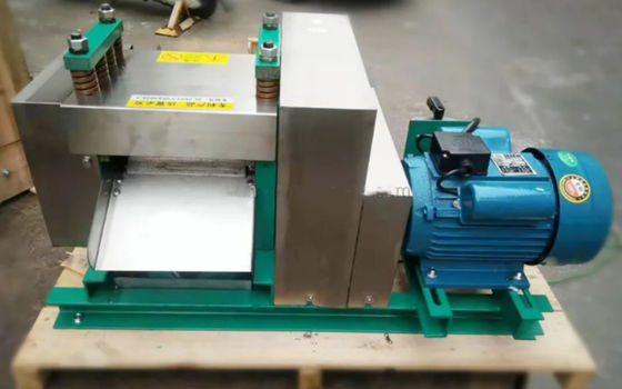 Μεγάλη βιομηχανική Squeezer Juicer καλάμων ζάχαρης μηχανή 0.5T - 4T
